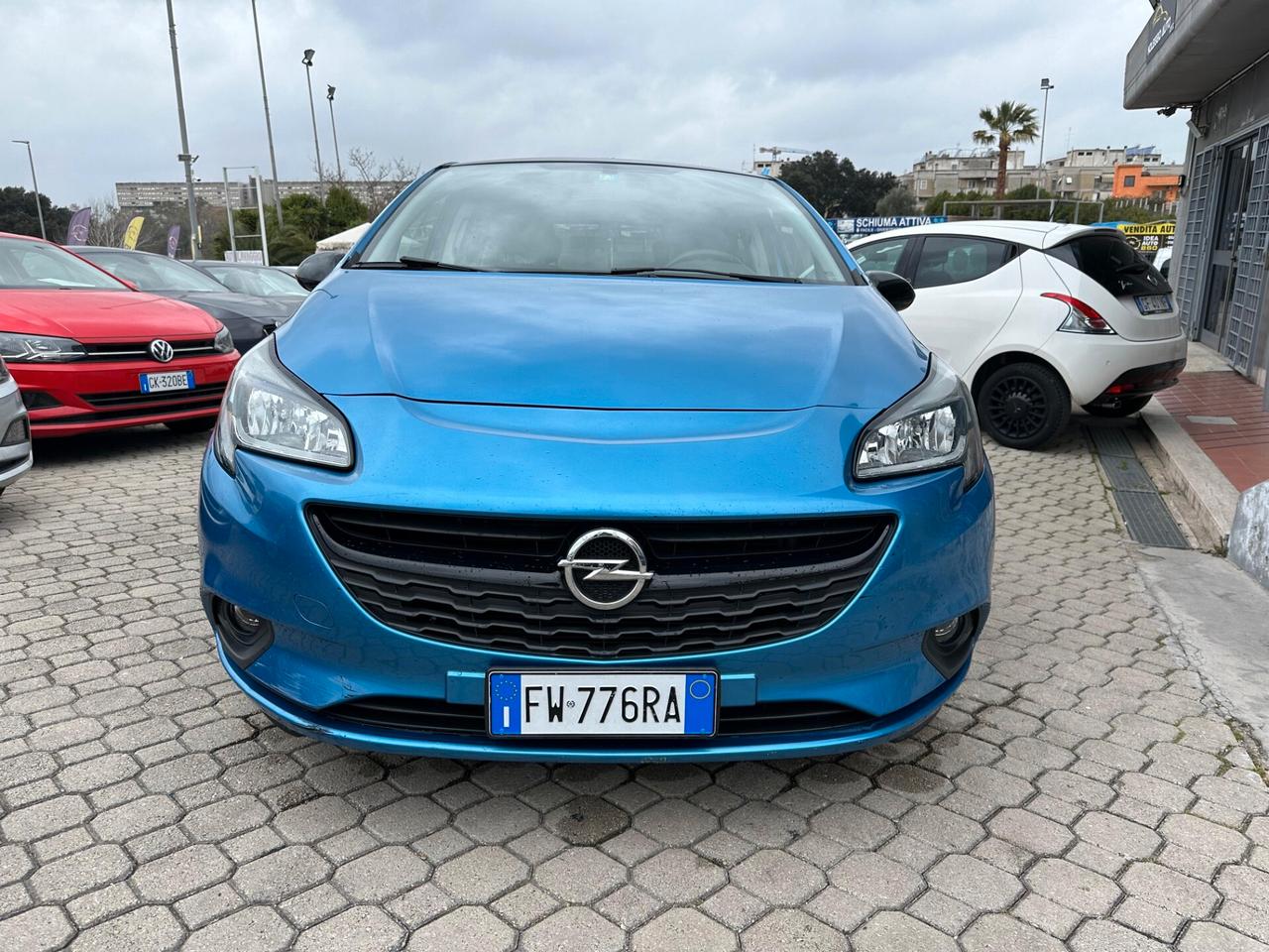 Opel Corsa 1.2 5 porte
