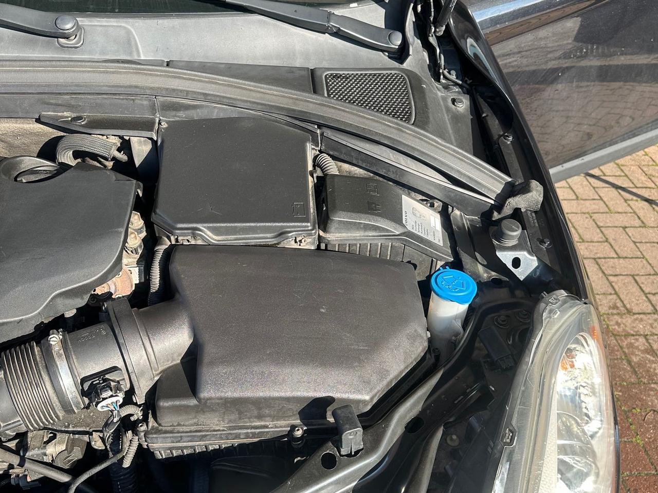 Volvo XC 60 2.4 D3 #7945