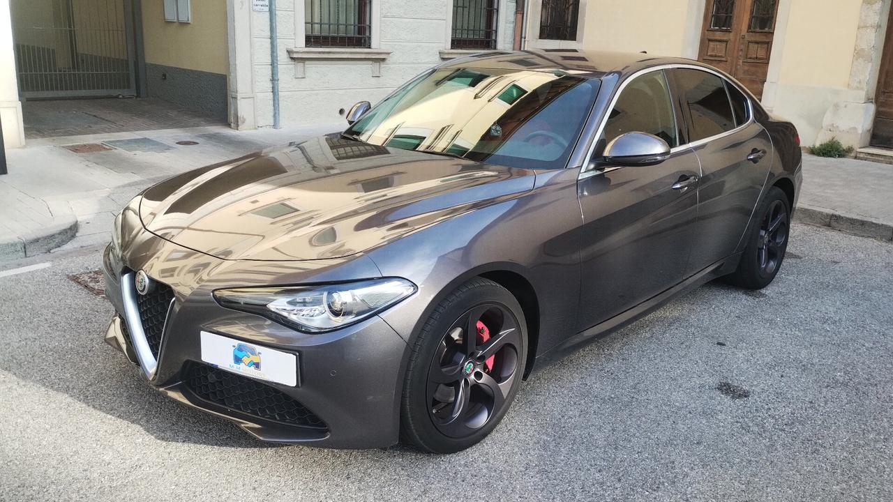 Alfa Romeo Giulia 2.2 Turbodiesel 160 CV AT8 Executive