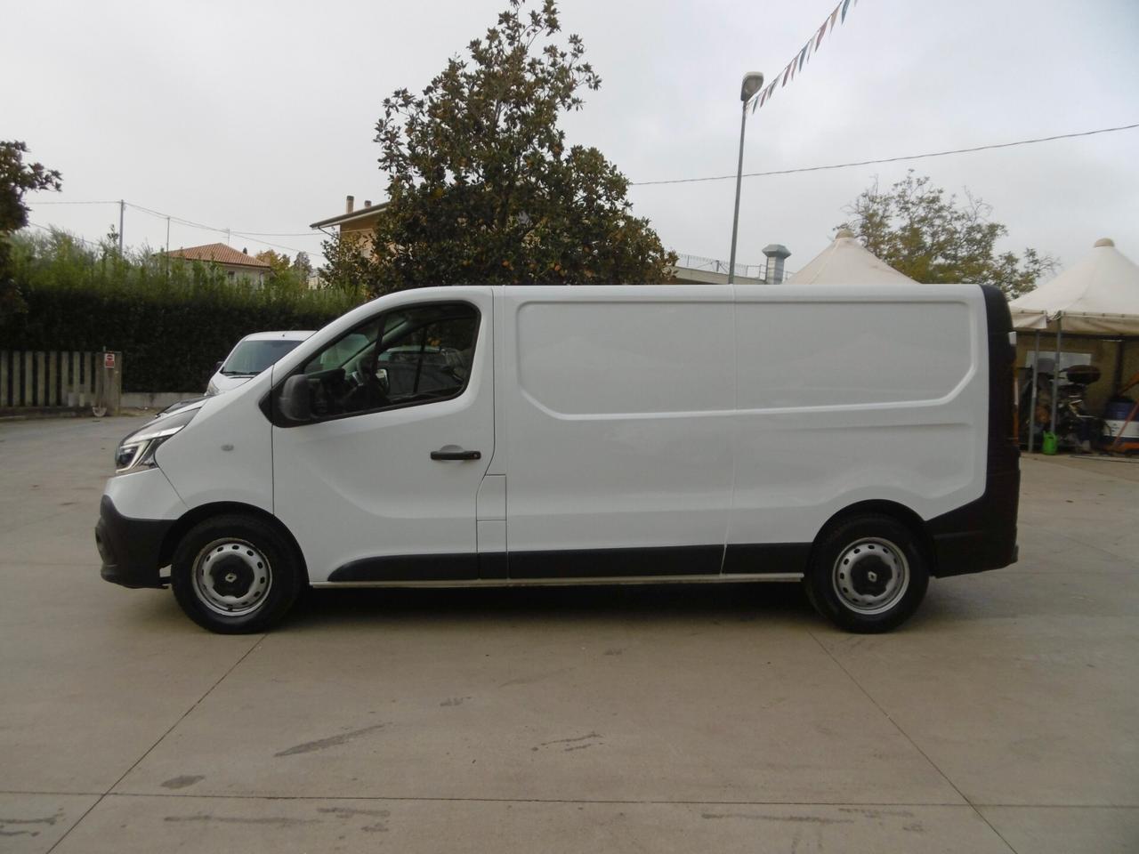 RENAULT TRAFIC 2.0 dCi 145 L2 H1 T29 ENERGY