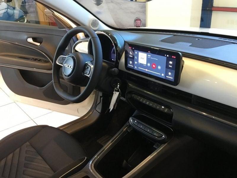 FIAT 600 600 Hybrid 145 CV DCT MHEV Icon MY24 + EXTRA