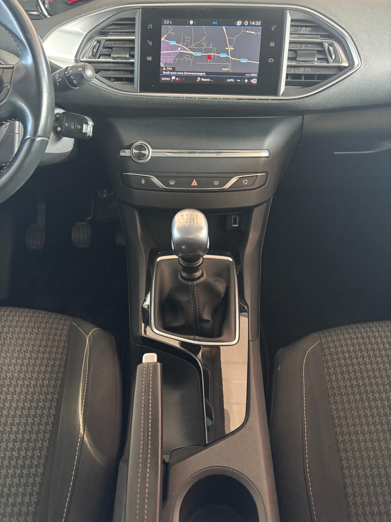 Peugeot 308 BlueHDi 130 S&S Business