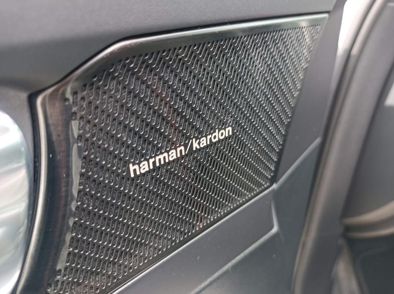Volvo XC40 D4 AWD Geartronic R-design