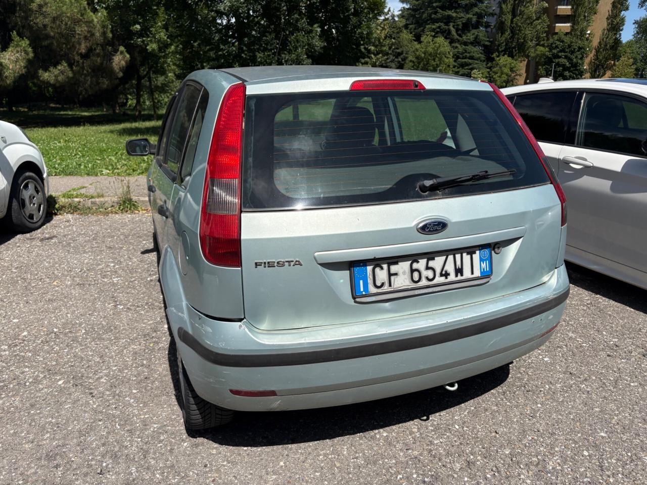 Ford Fiesta 1.4 16V 5p. Frizione da sostituire