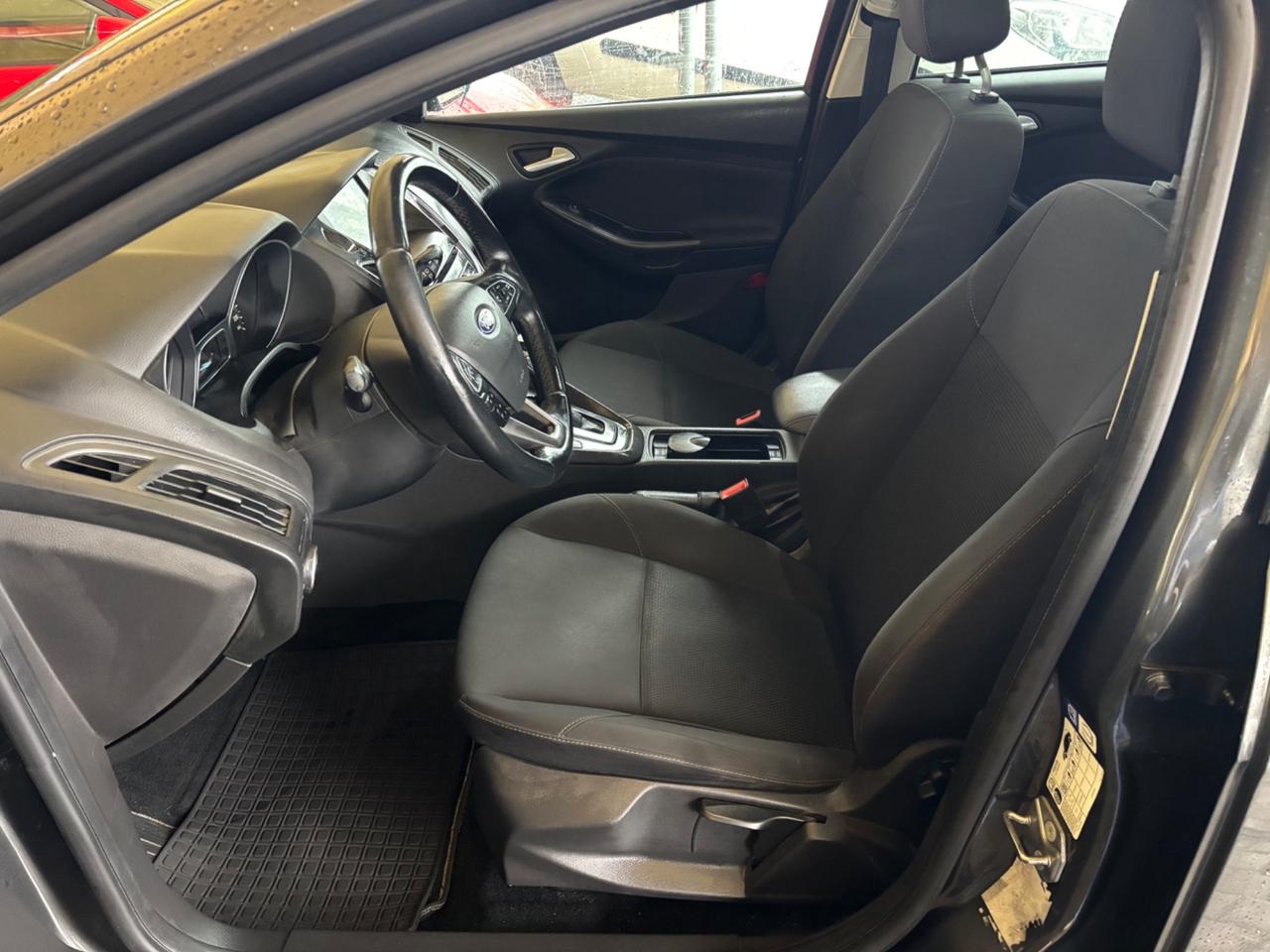 Ford Focus 1.5 TDCi 120 CV Start&Stop Powershift SW Titanium