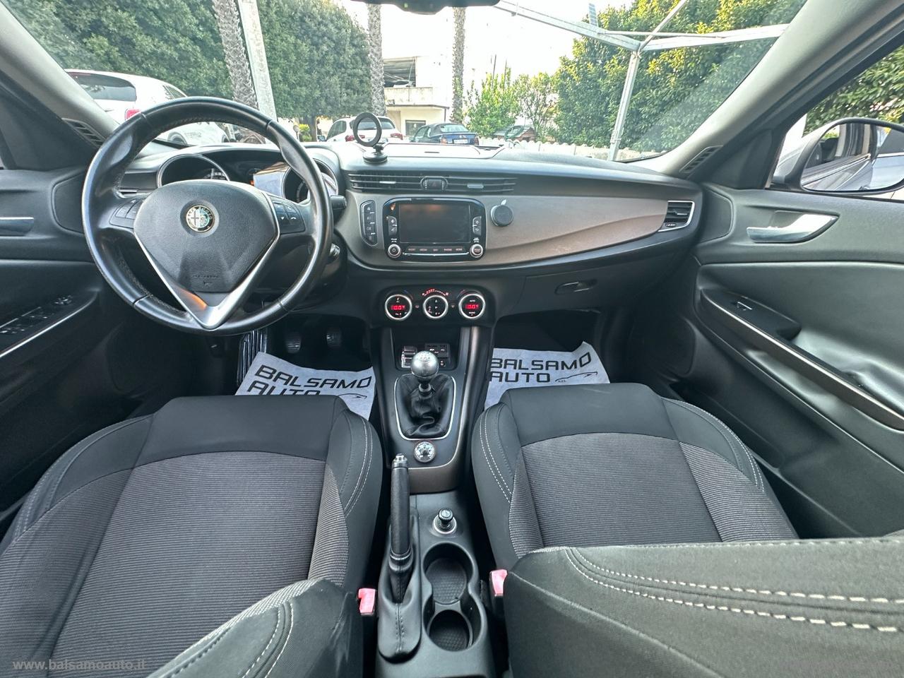 ALFA ROMEO Giulietta 1.6 JTDm-2 105 CV Distinctive