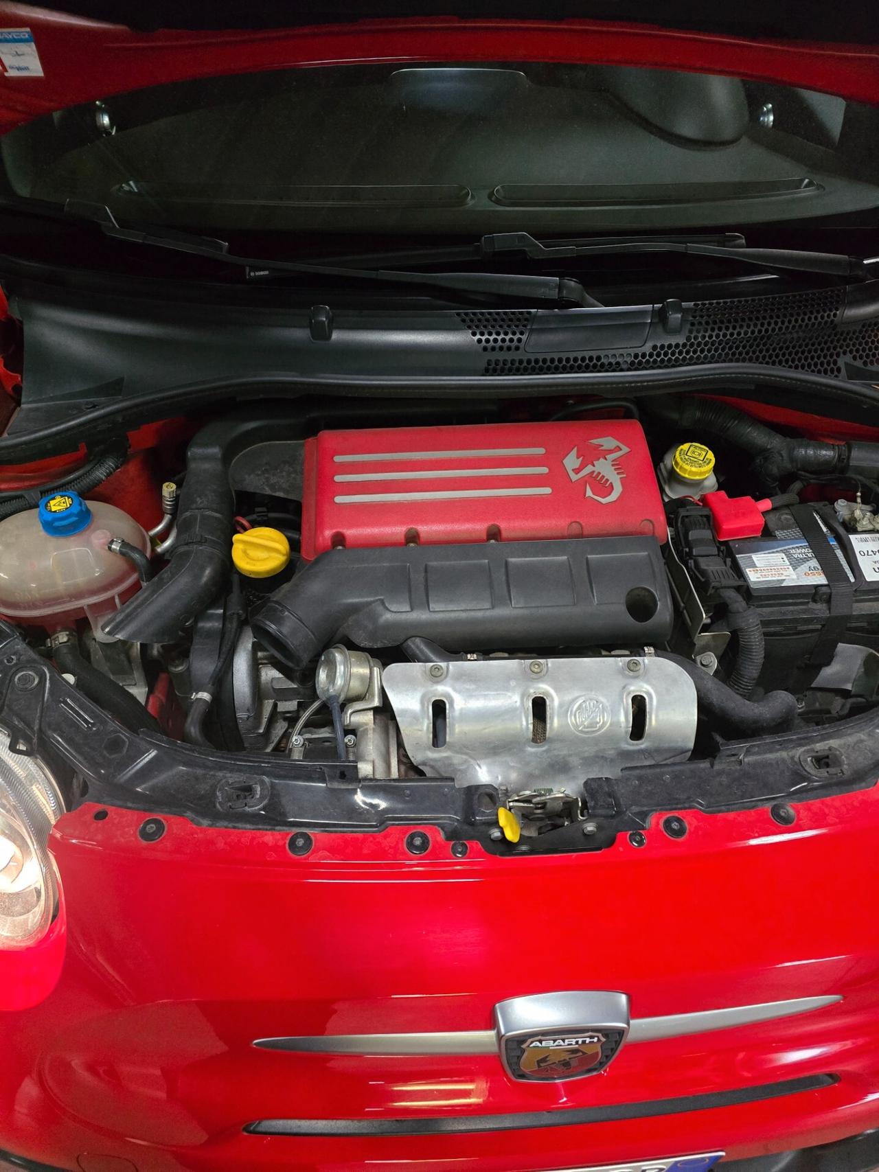 Fiat 500 Abarth 1.4 Turbo T-Jet UNICA