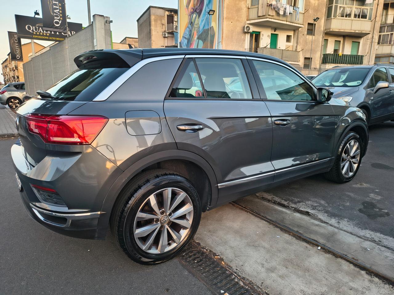 VOLKSWAGEN T-ROC 1.0 BENZINA 110.000 KM ANNO 2018