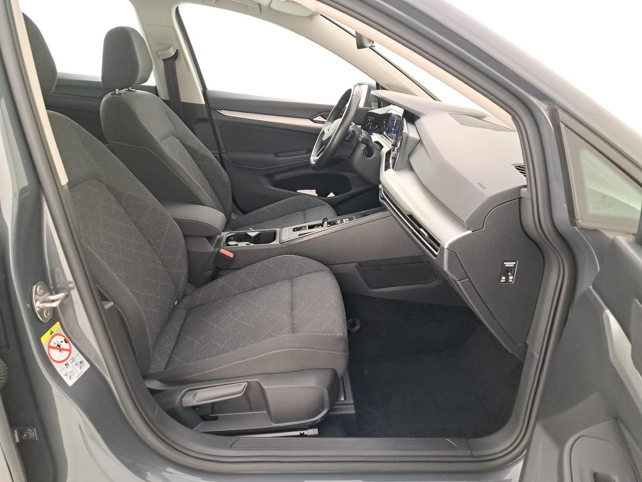 Volkswagen Golf 1.5 etsi evo life 130cv dsg