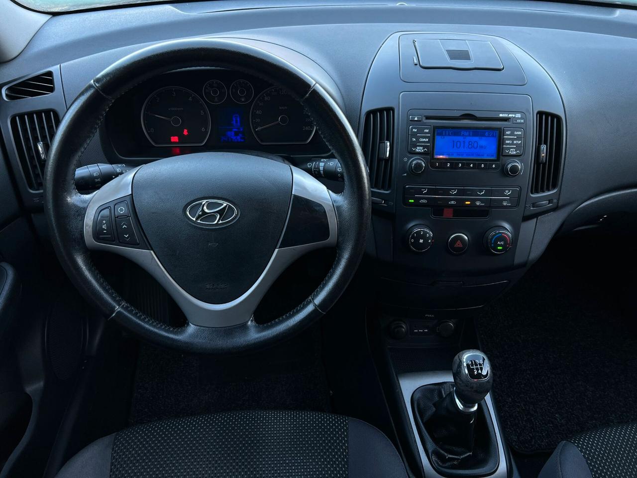 Hyundai i30 CW 1.6 CRDi VGT 16V 90CV Active