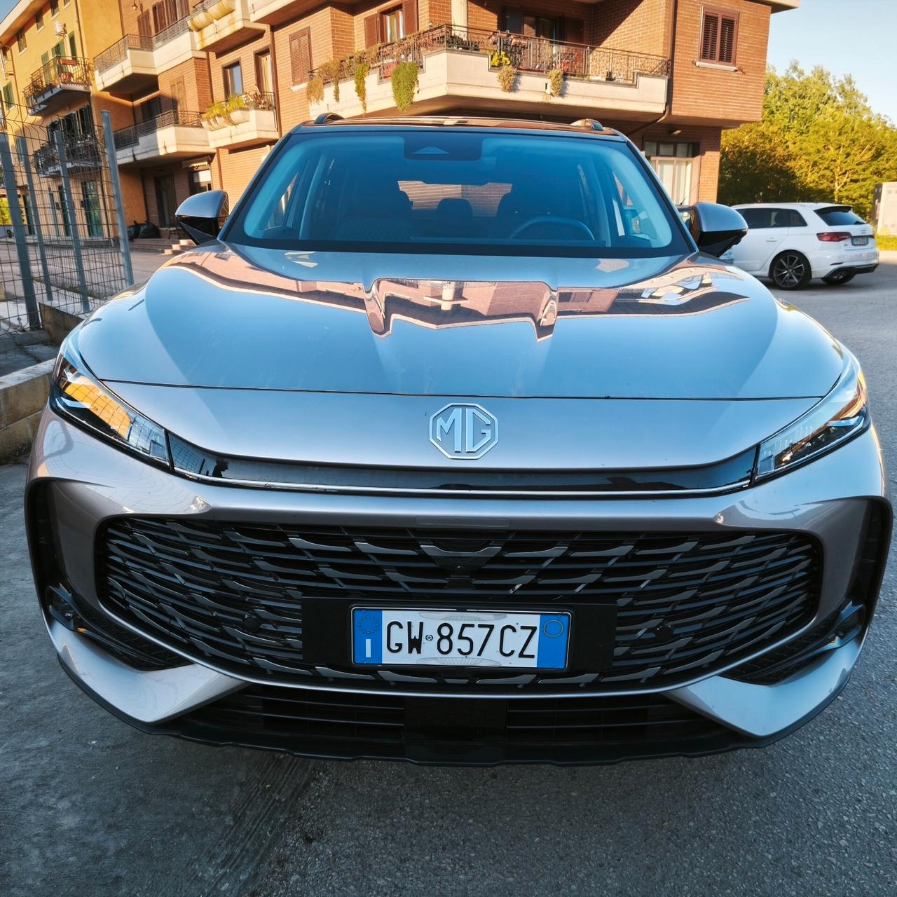 Mg HS 1.5T-GDI AT Luxury