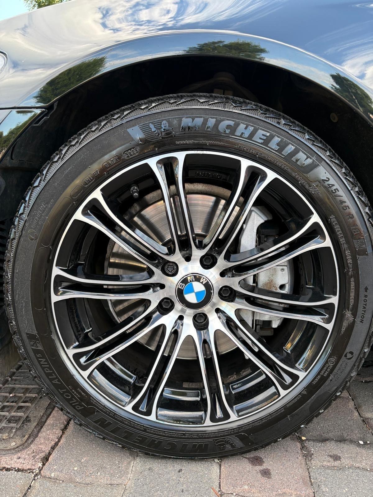 Bmw 525 525d Touring Luxury allestimento MSport