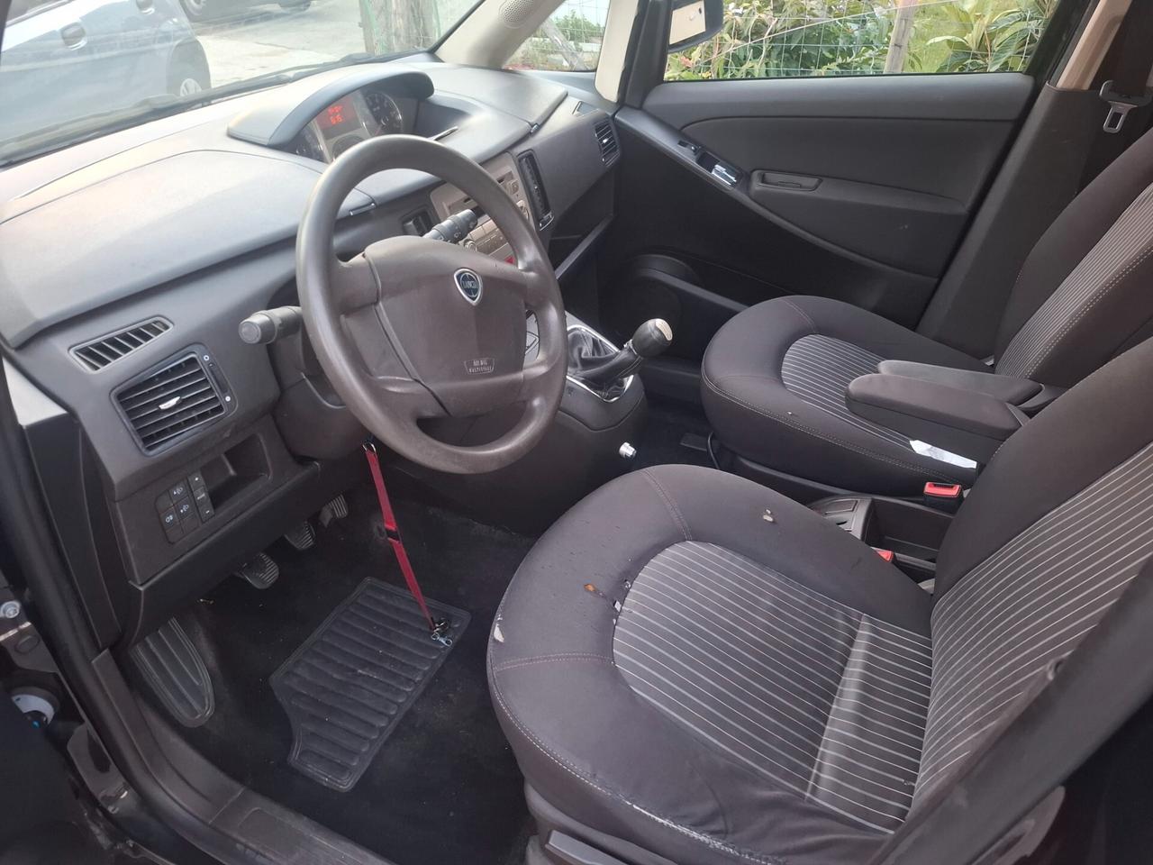 Lancia MUSA 1.3 Multijet 16V 90 CV Oro Plus