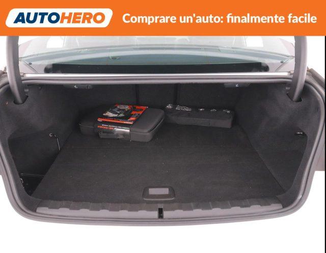 BMW 320 i Business Advantage