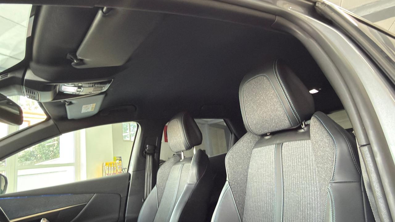 Peugeot 3008 Hybrid4 300 e-EAT8 Allure Pack