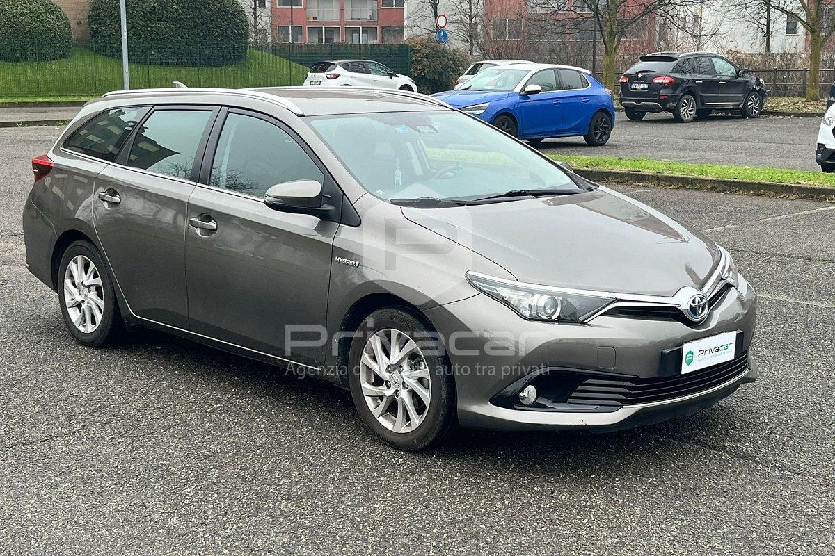 TOYOTA Auris Touring Sports 1.8 Hybrid Business