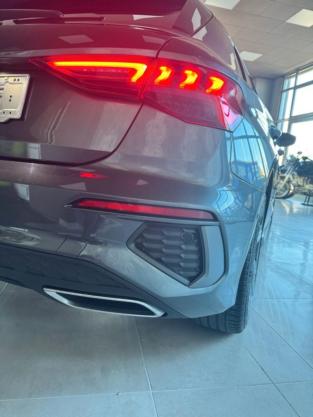 AUDI A3 SBACK MY2023 2.0 TDI STRONIC 116CV SLINE EDITION