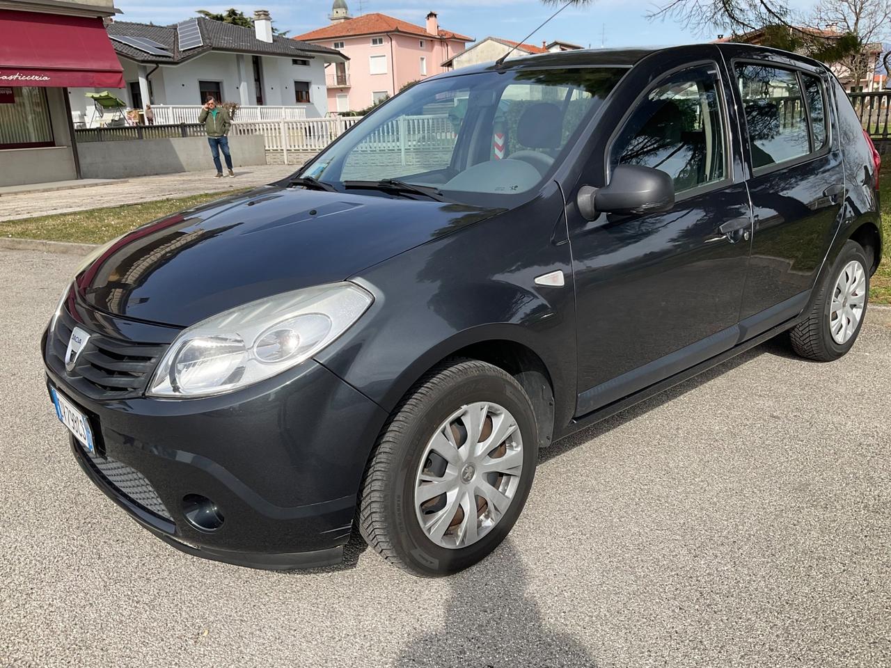 Dacia Sandero 1.4 8V GPL Lauréate