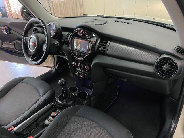 MINI Cooper D 1.5 COOPER D BUSINESS 3P