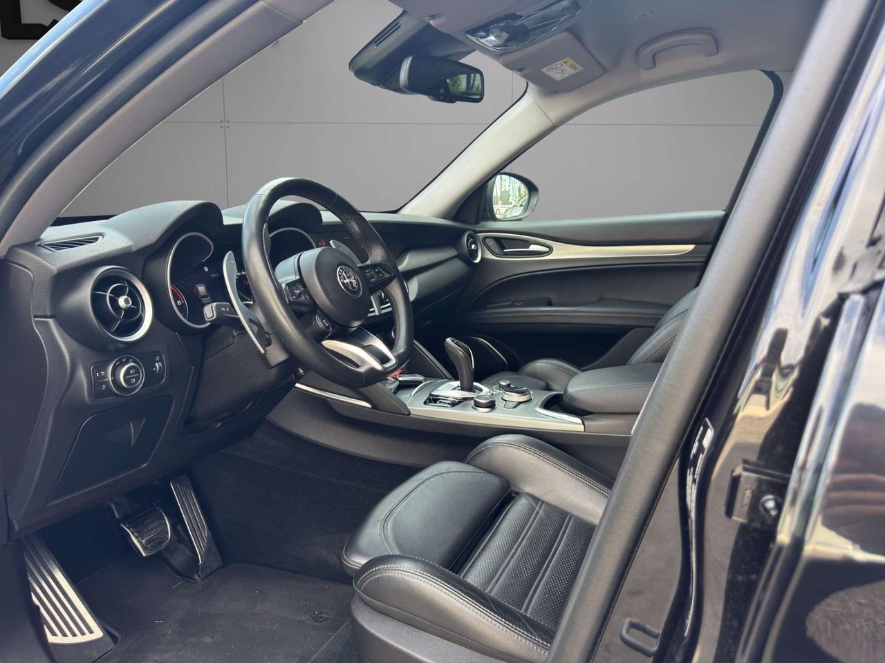 Alfa Romeo Stelvio 2.2 t Veloce Q4 210cv - Vettura Iva Esposta - Unipro - Promo finanziamento