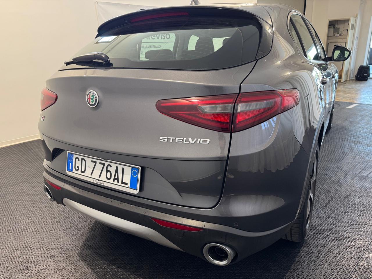 Alfa Romeo Stelvio 2.2 Turbodiesel 190 CV AT8 Q4 Executive