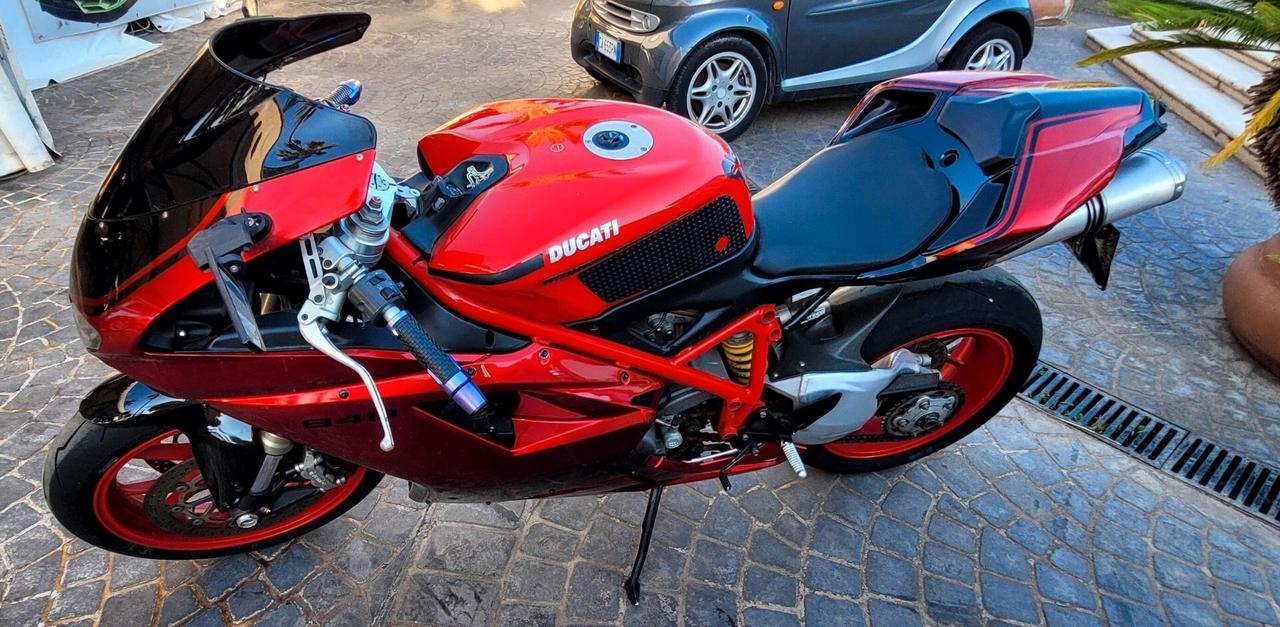 Ducati 848