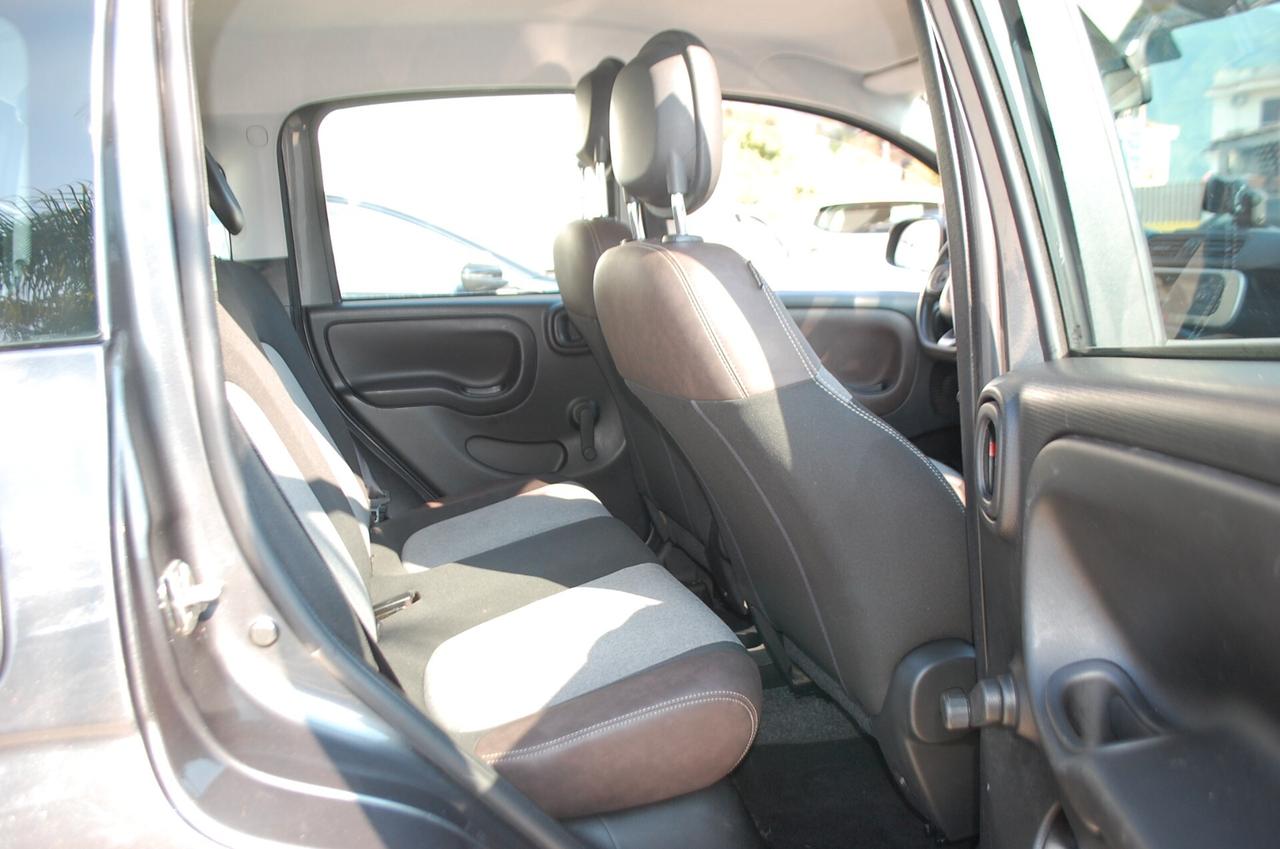 Fiat Panda 1.2 GPL 69CV City Cross S&S Uff Italy USB Lega