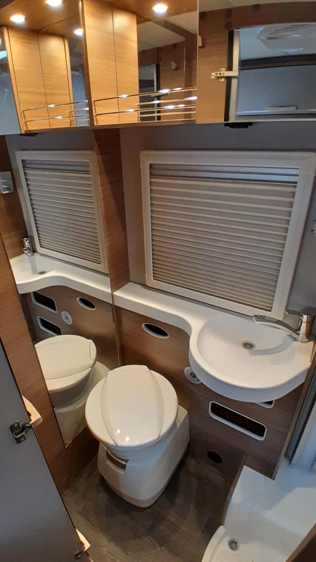 Knaus I LIVE 700