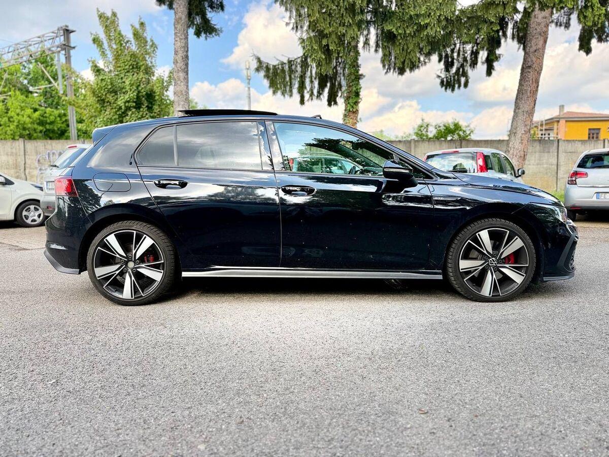 Volkswagen Golf 2.0 tdi GTD 200cv dsg