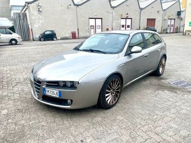 Alfa Romeo 159 2.0 JTDm Sportwagon Distinctive