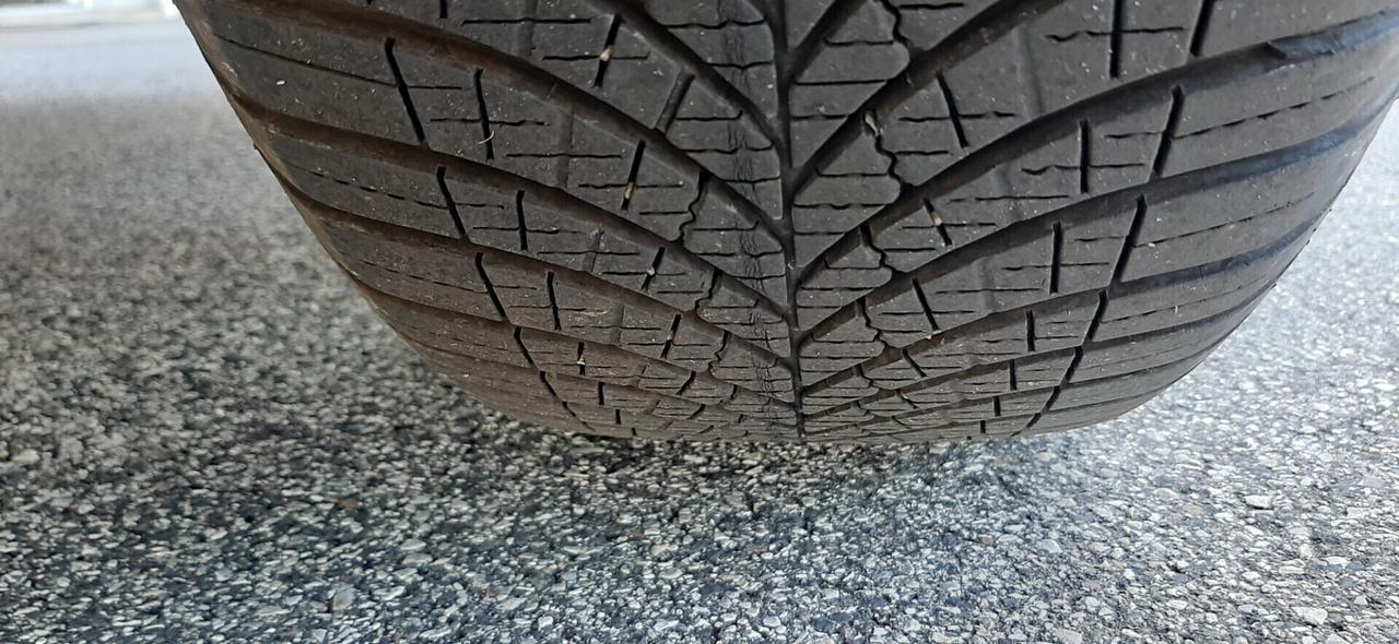 SUBARU OUTBACK 2.5i Bi-Fuel Trend