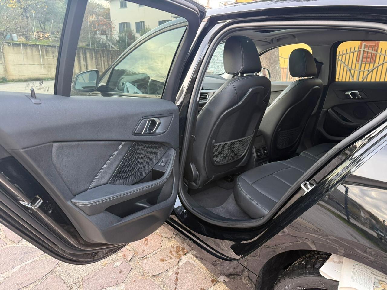 Bmw 118d 150cv Advantage 2021