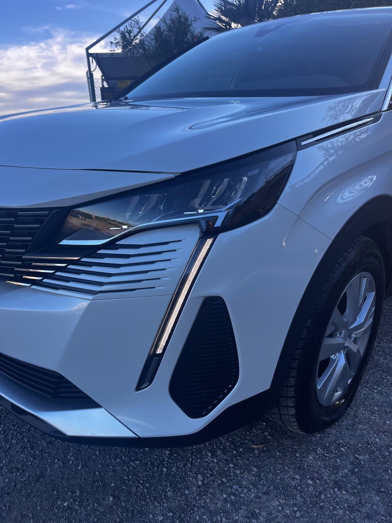 Peugeot 3008 BlueHDi 130 S&S EAT8 Business