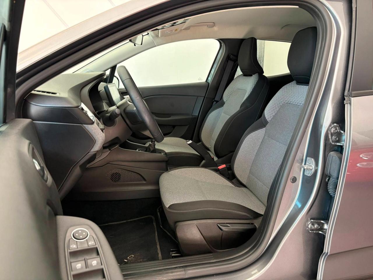 Renault Clio 1.5 Evolution 100cv - 2025
