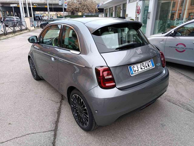 FIAT 500 La Prima Berlina 42 kWh