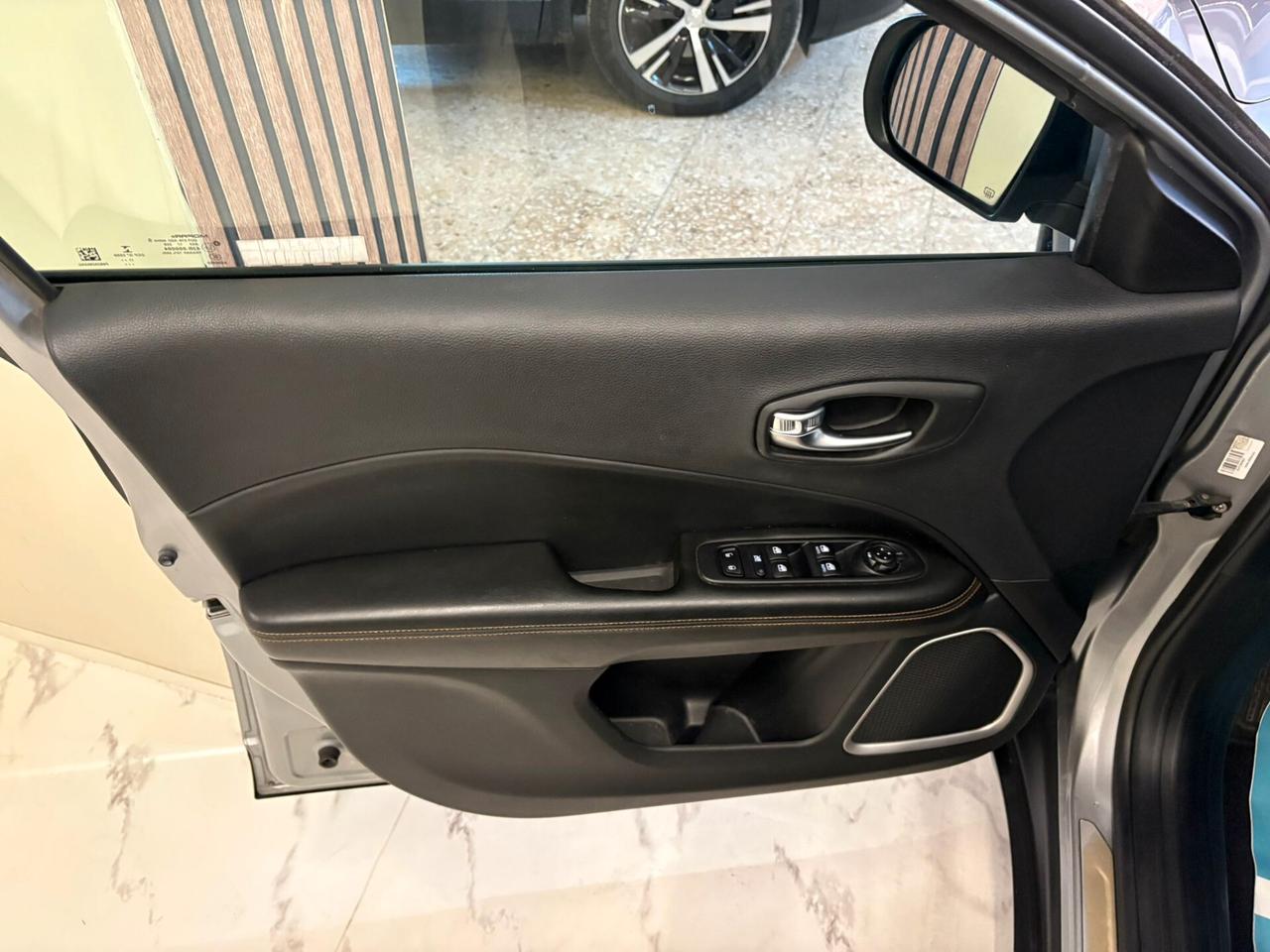 Jeep Compass 1.600cc Multijet 120cv II 2WD Limited