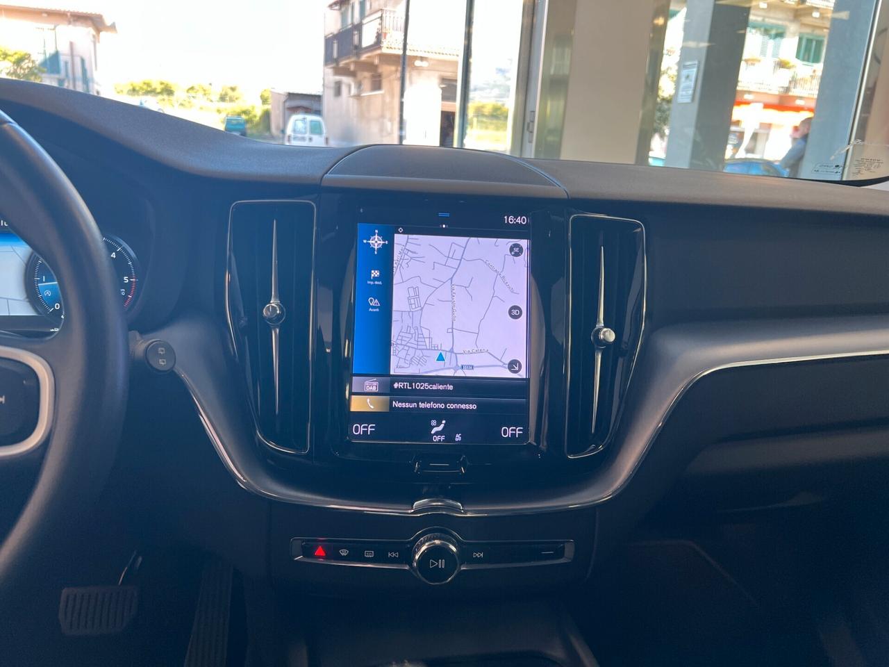 Volvo XC 60 B4 (d) Geartronic Momentum