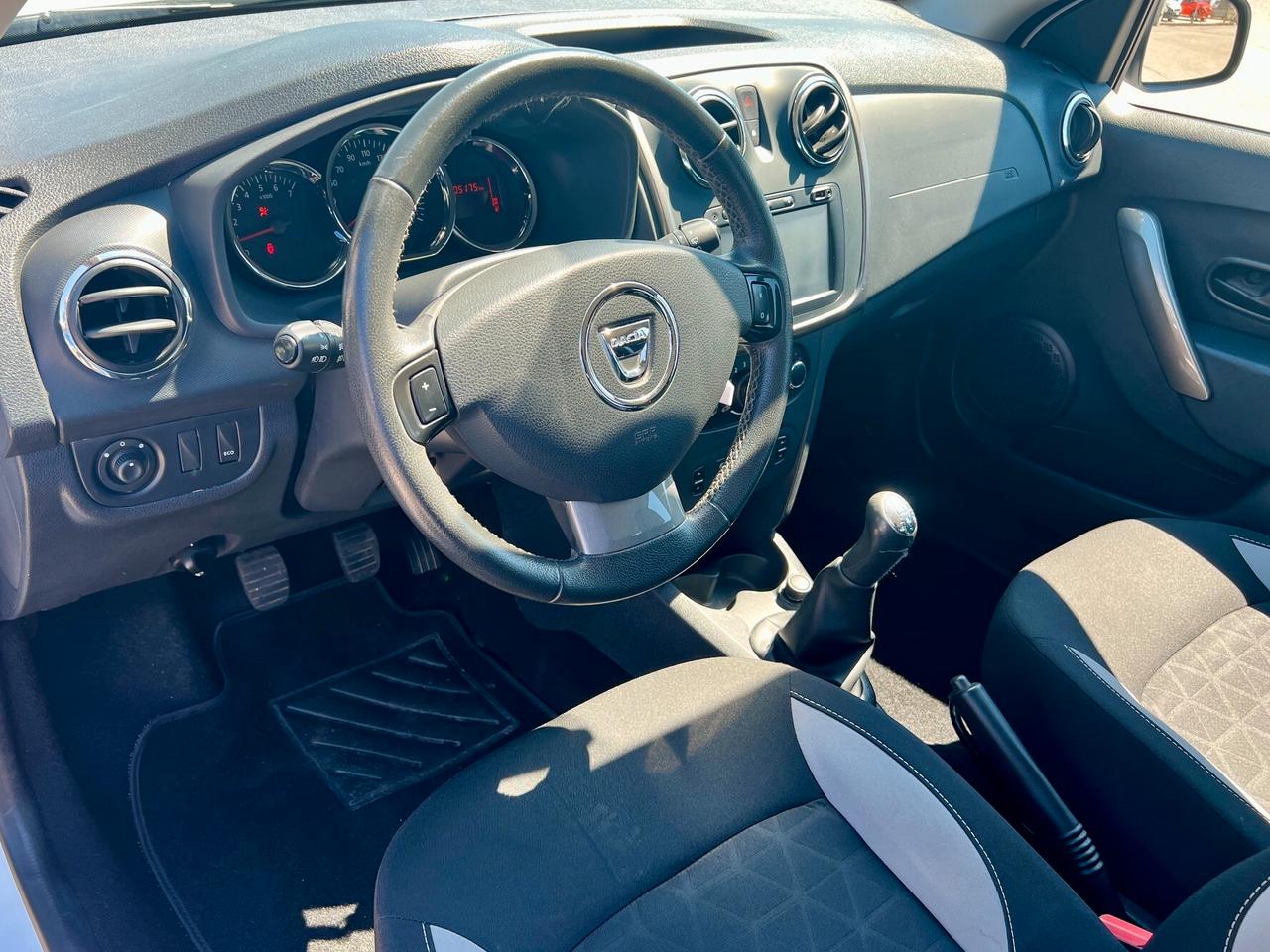 Dacia Sandero Stepway 900 TCe 90 CV - 2015