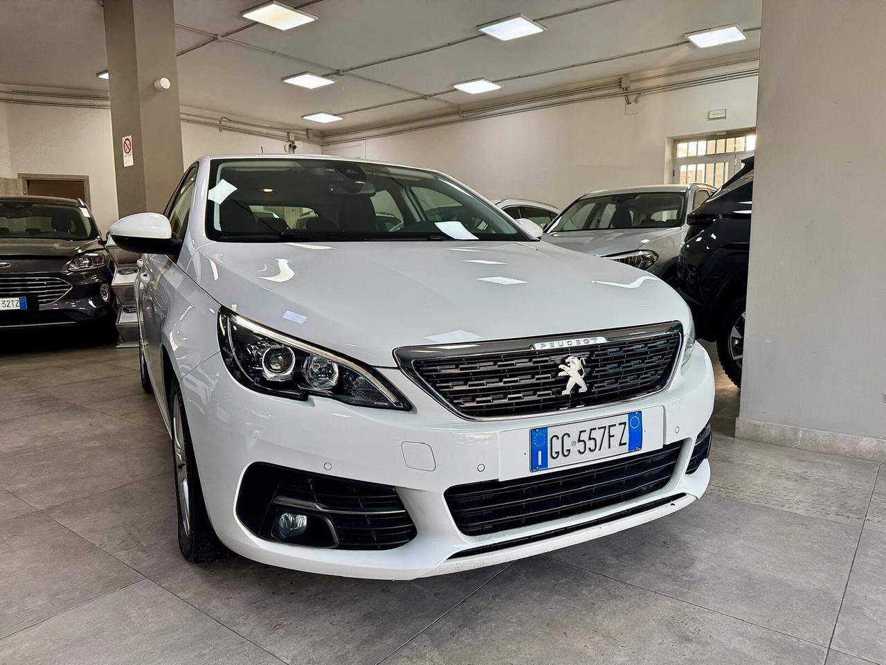 Peugeot 308 1.5 BlueHDi 130cv EAT8 Business 2021