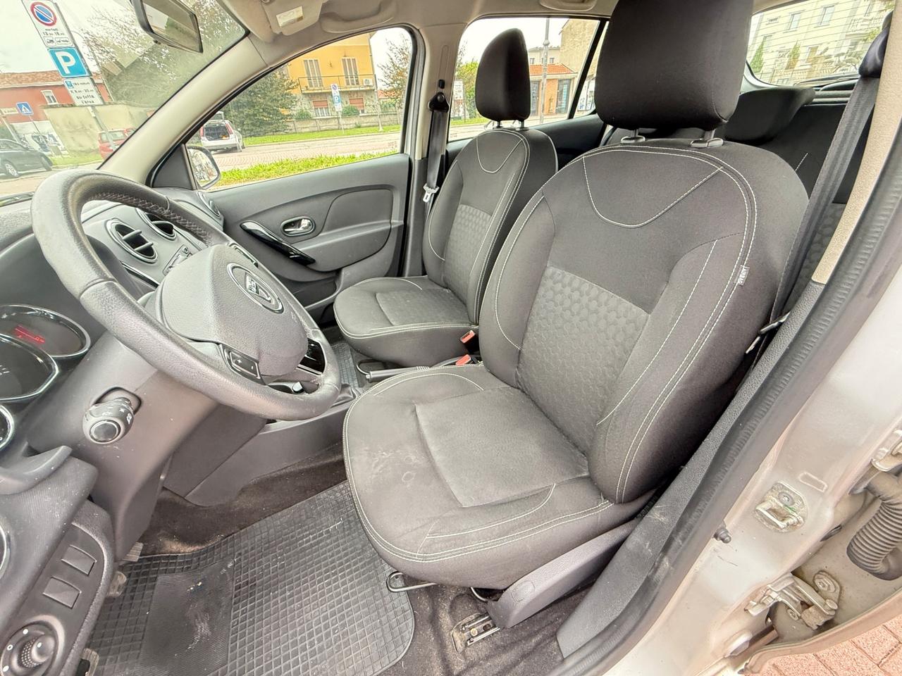 Dacia Sandero 1.2 GPL 75CV Extra