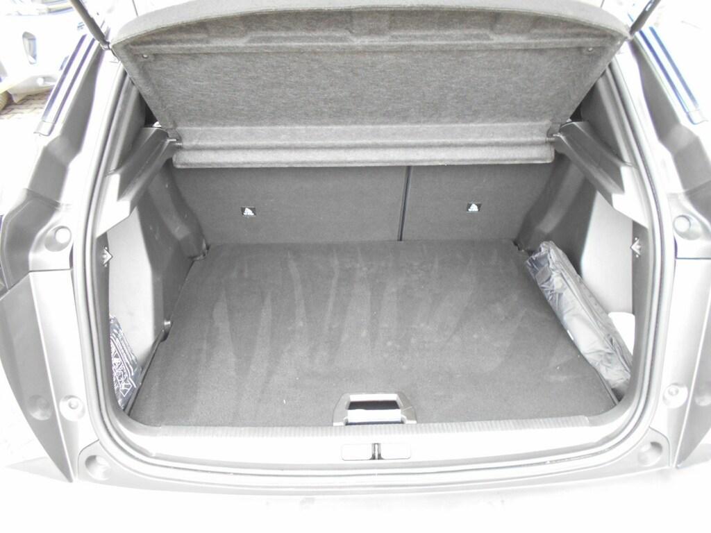 Peugeot 2008 1.2 PureTech Active Pack