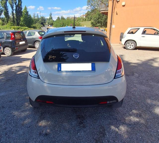 LANCIA Ypsilon 1.2 69 CV 5 porte S&S ELEFANTINO GOLD