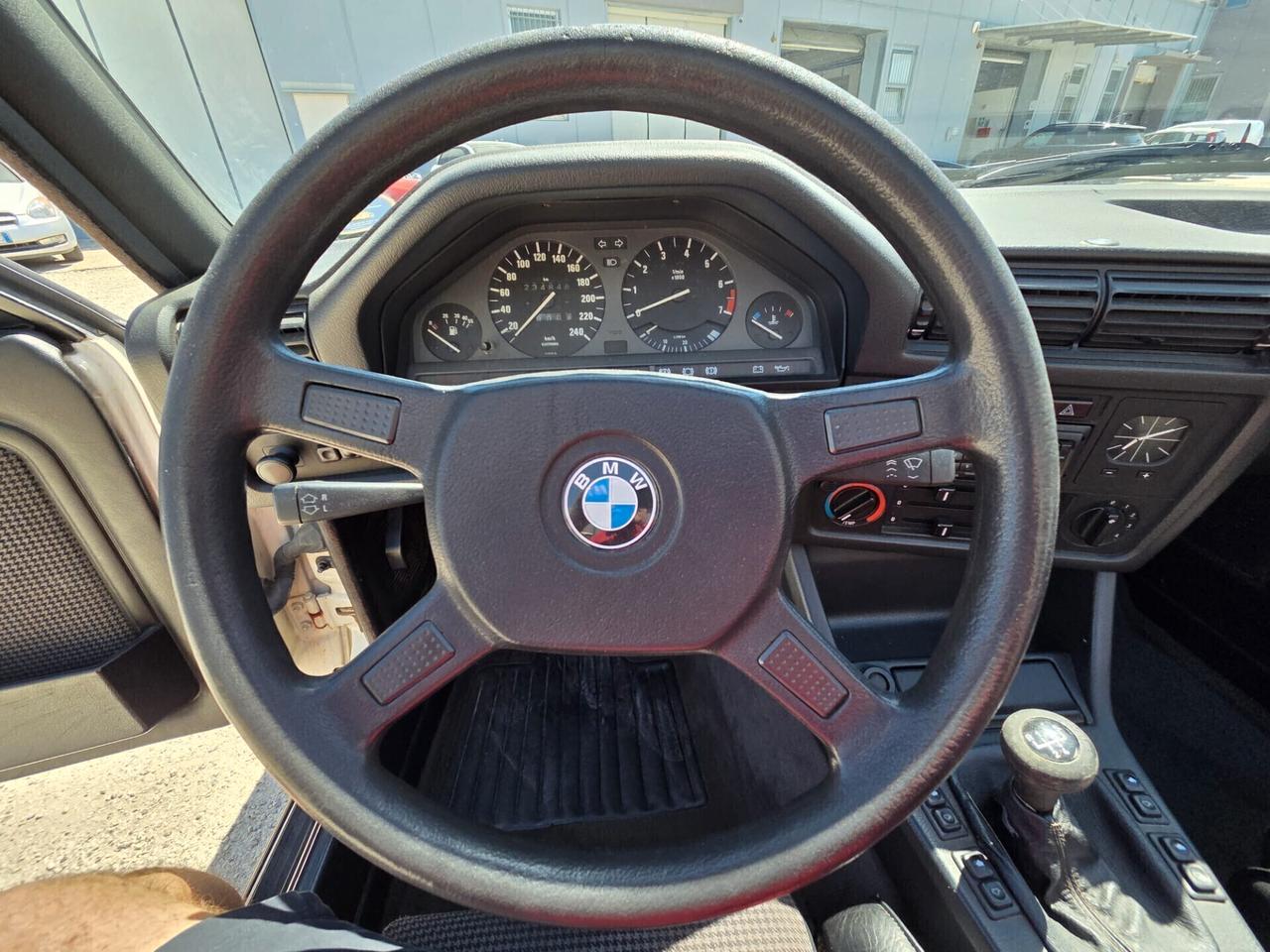 Bmw 320I CABRIO E30 -ASI\CRS-