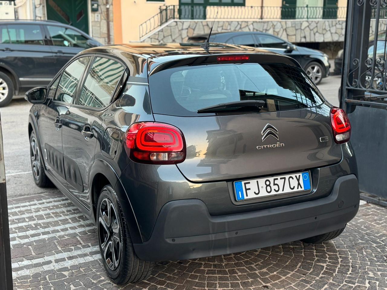 Citroen C3 PureTech 82 GPL Shine