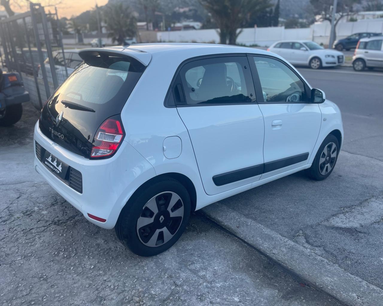 Renault Twingo 1.0 SCe Live 2015