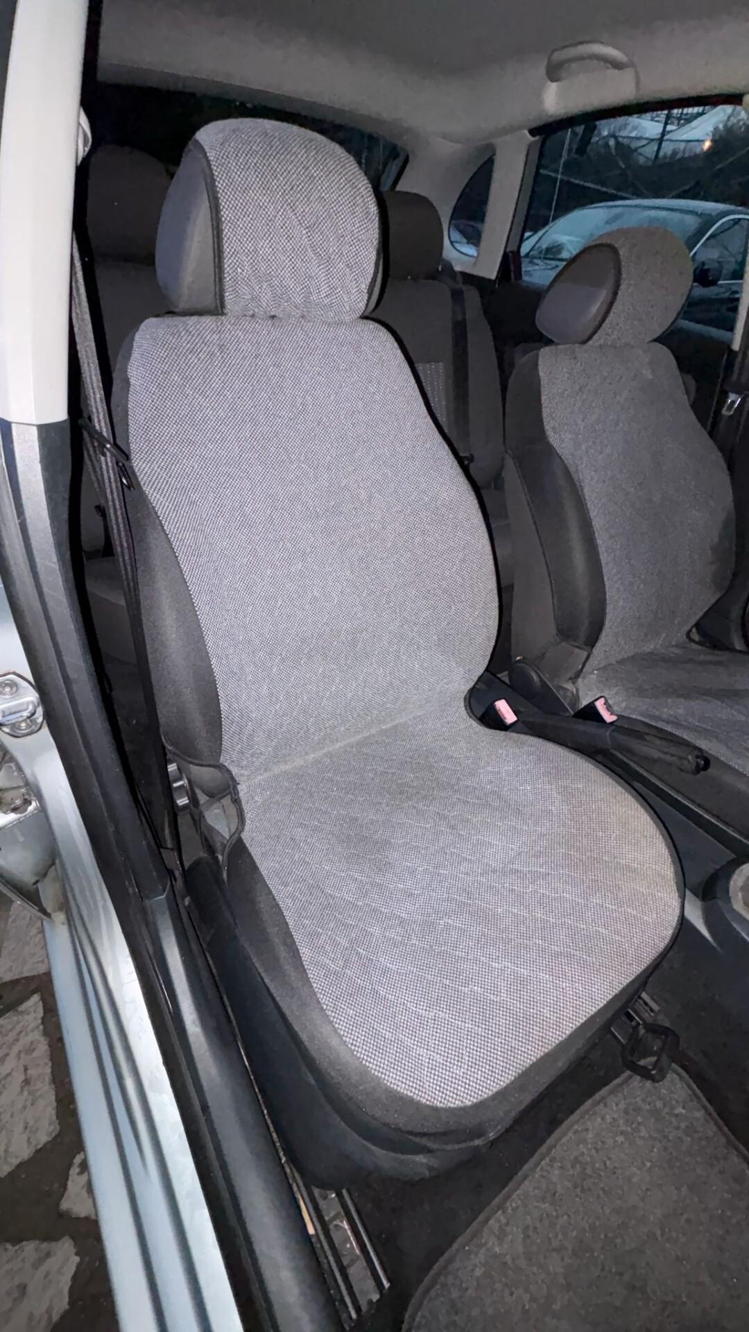 Seat Ibiza 1.2 12V 5p. Reference NEOPATENTATI