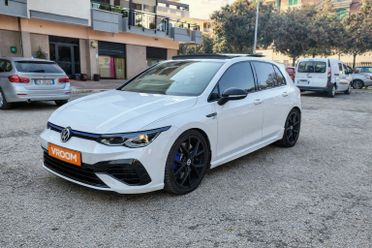 VOLKSWAGEN Golf 8ª serie Golf 2.0 TSI DSG 4Mot...