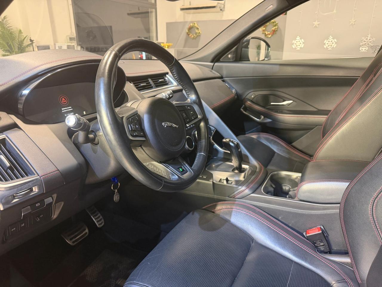 Jaguar E-Pace 2.0D 150 CV AWD aut. R-Dynamic S