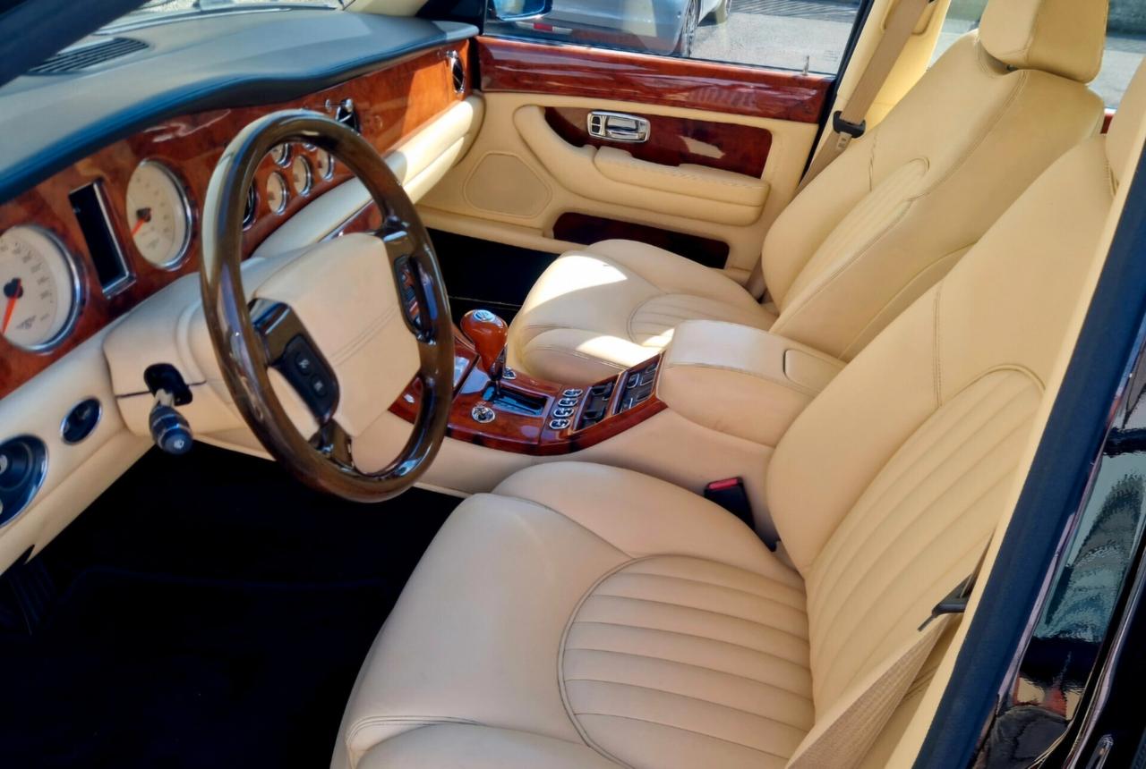 Bentley Arnage Permute