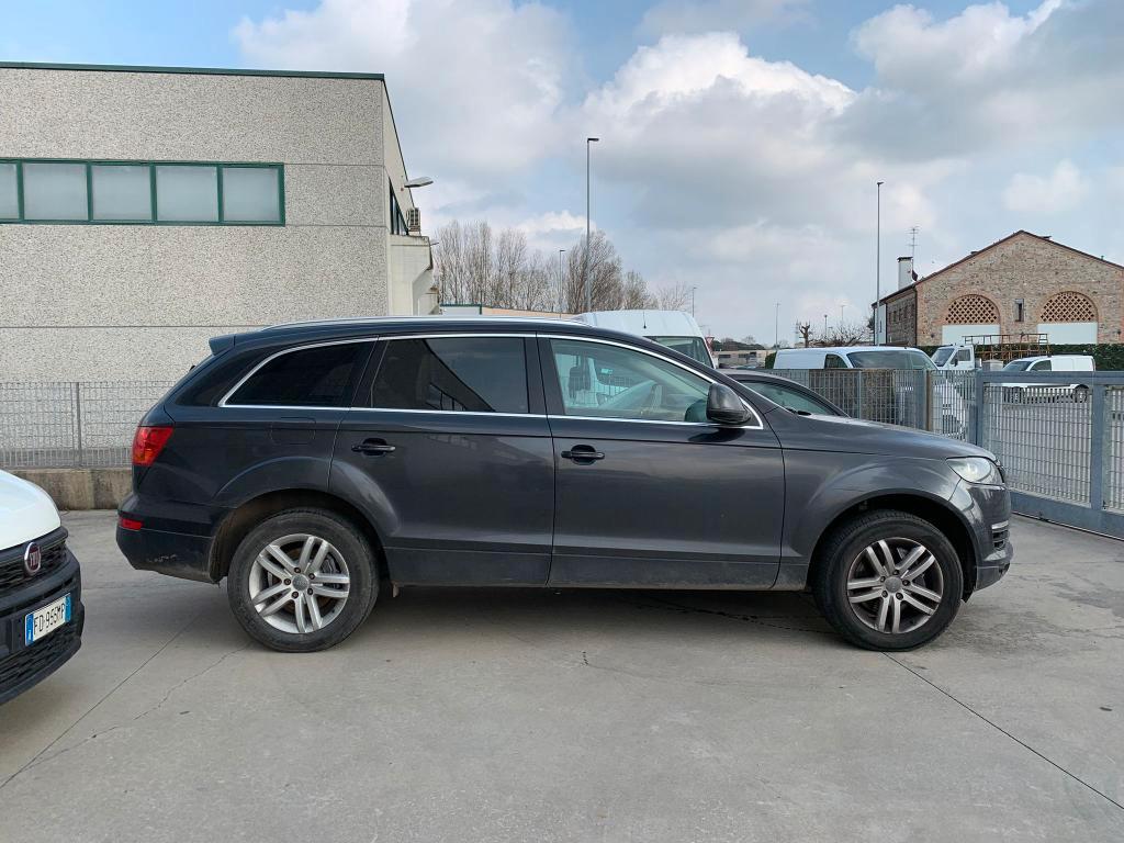 Audi Q7 3.0 V6 tdi quattro 240cv tiptronic